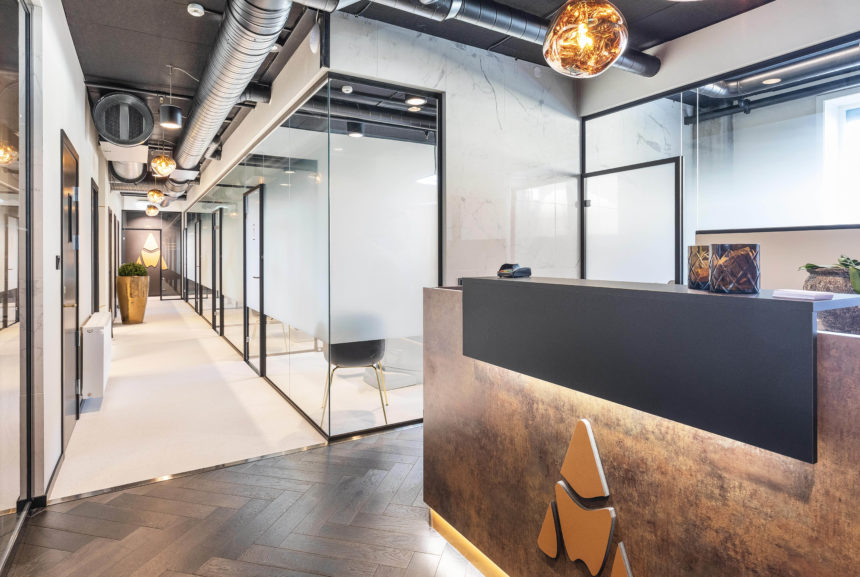 Read more about the article Alero Hunsøya Tannhelsesenter