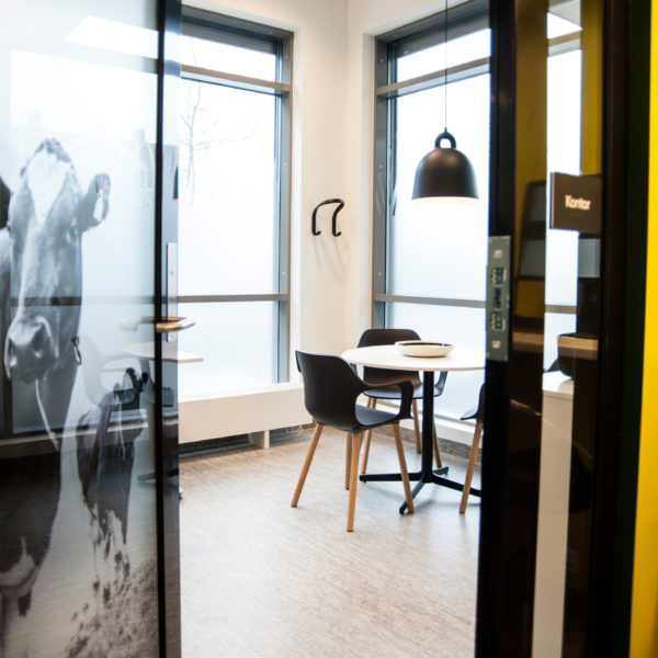 Ås-TK-klinikkleder2-600x600