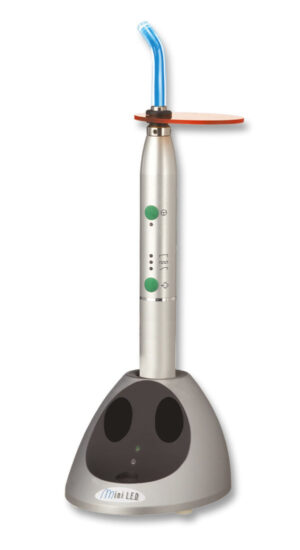 Satelec Mini LED herdelampe. Bordmodell.