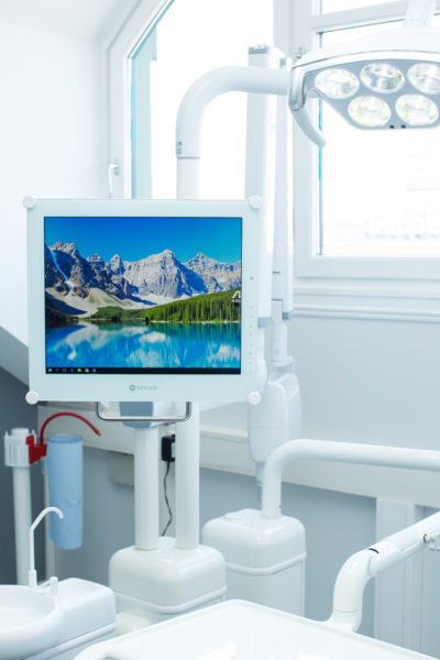 Heka-UnicLine-med-skjerm-400x600