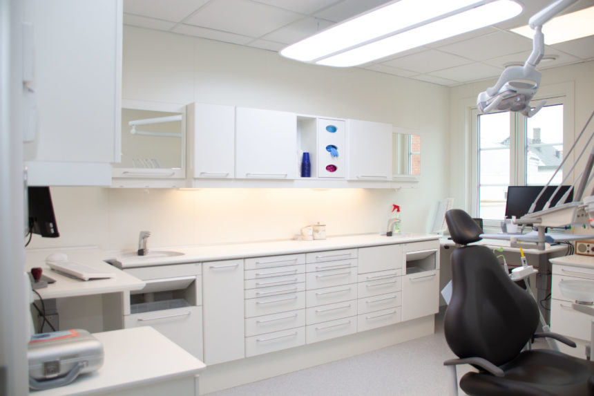Lillesand-Tannklinikk-2018-4-860x573