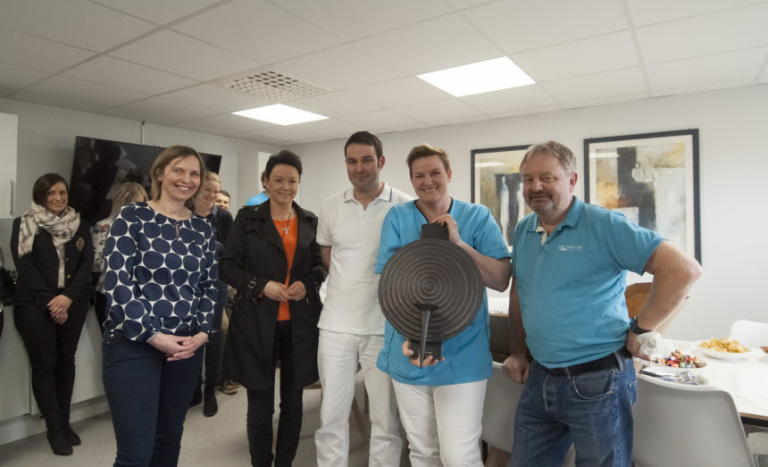 Read more about the article Nye Mandal Tannsenter