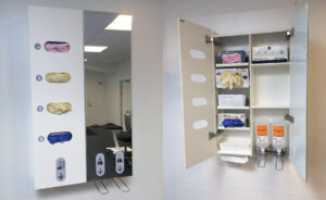Hygieneskap med dispenser
