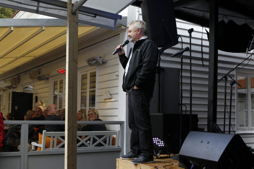 Firmasamling20191-860x573