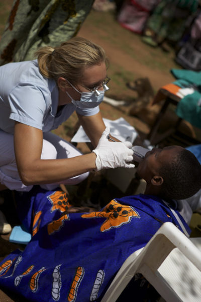 Tregde-og-Engelstad-2011-31-400x600